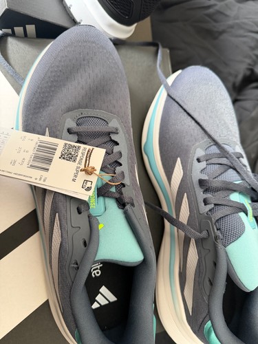 Mens adidas runners - size, 9