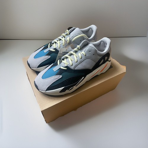 Adidas yeezy boost 700 - adidas,